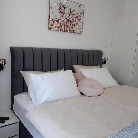 Apartments Croatiasun Vodice Esterno foto