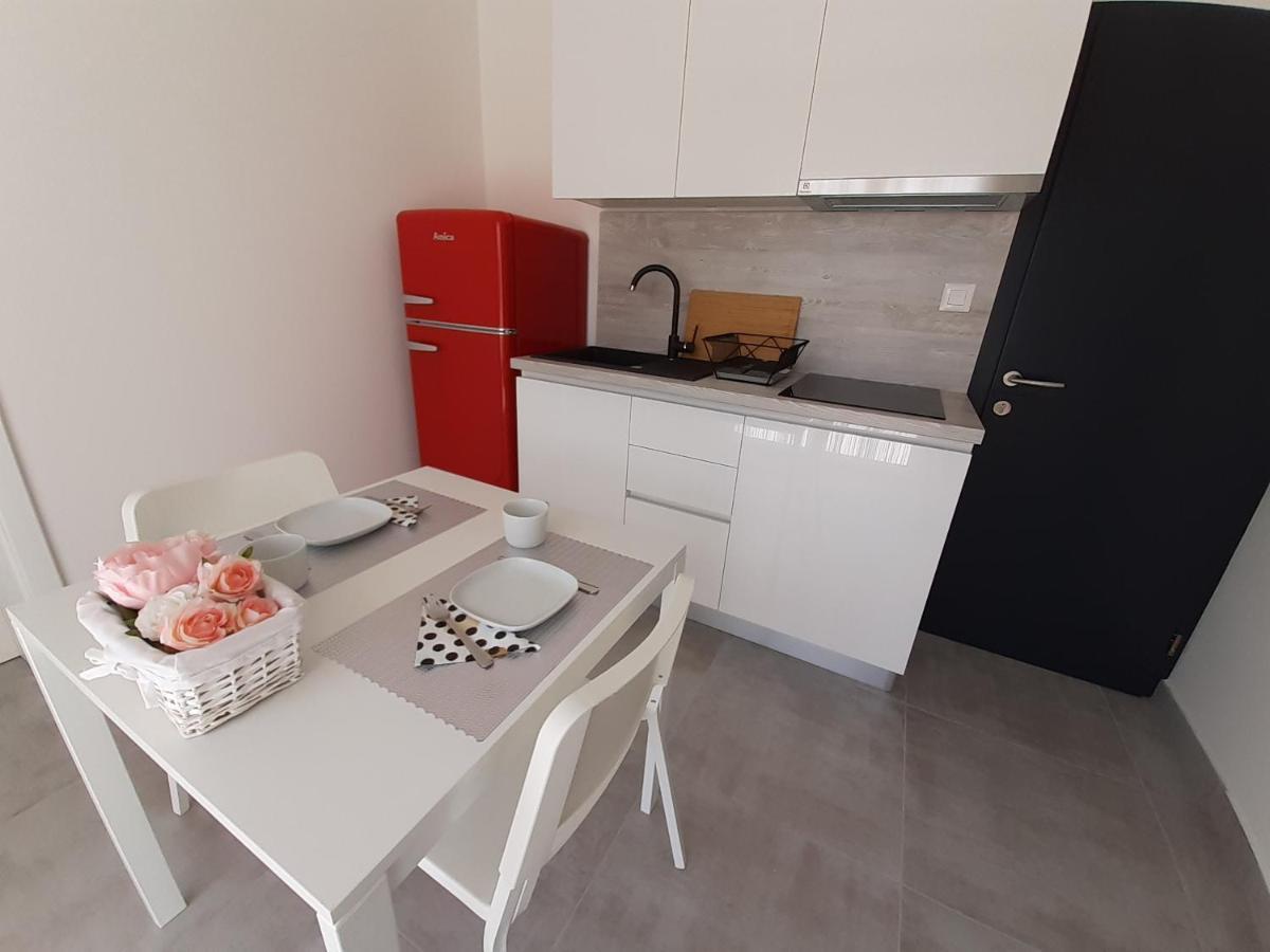 Apartments Croatiasun Vodice Esterno foto
