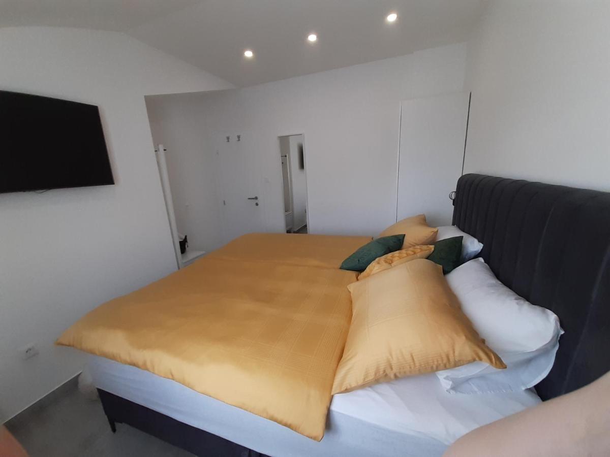 Apartments Croatiasun Vodice Esterno foto