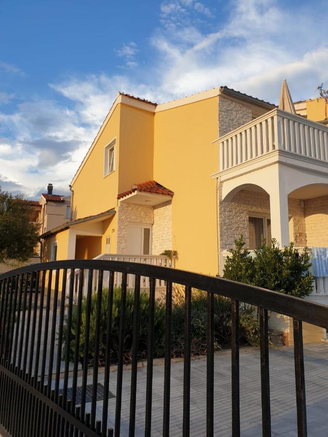 Apartments Croatiasun Vodice Esterno foto