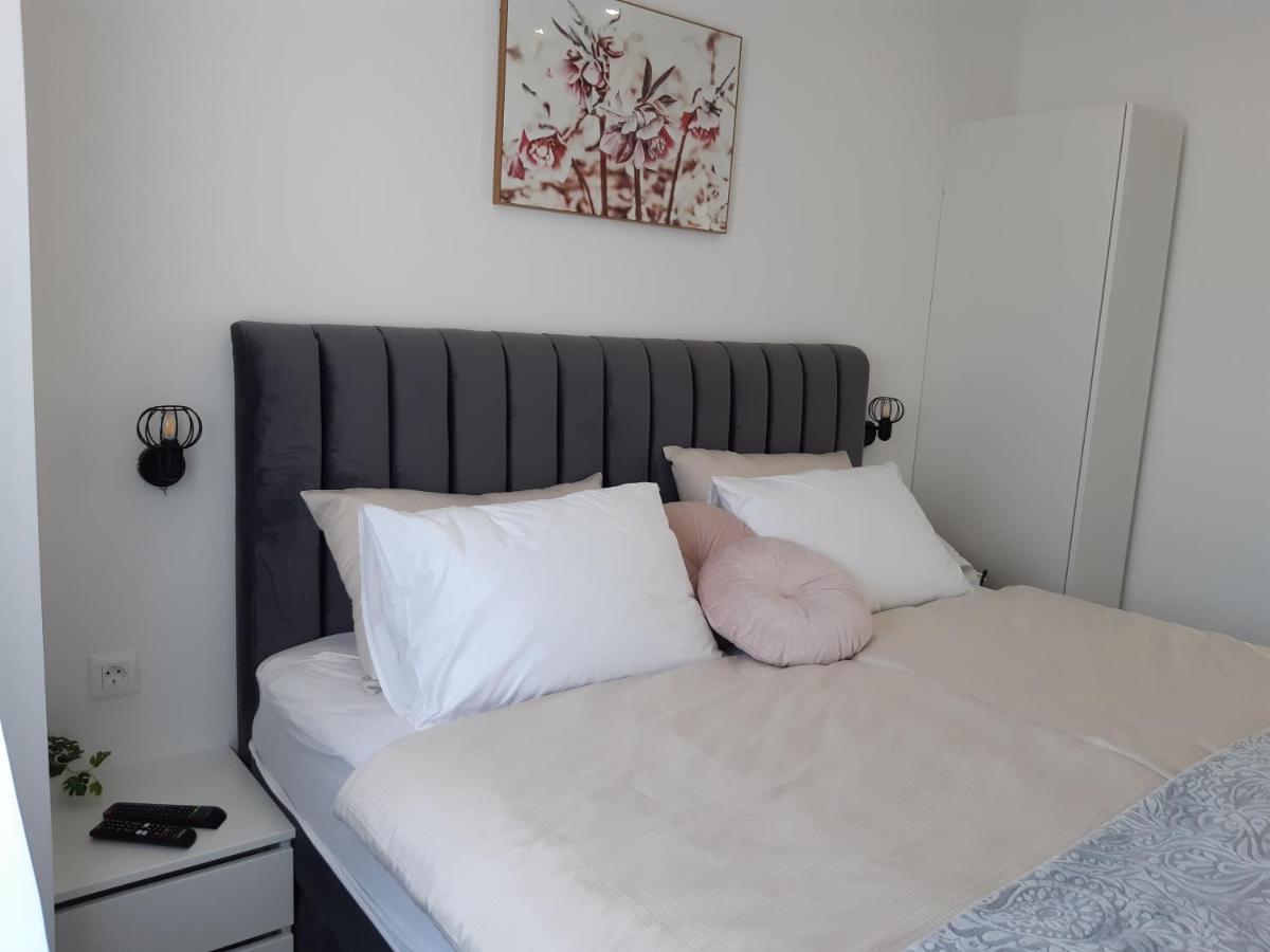 Apartments Croatiasun Vodice Esterno foto