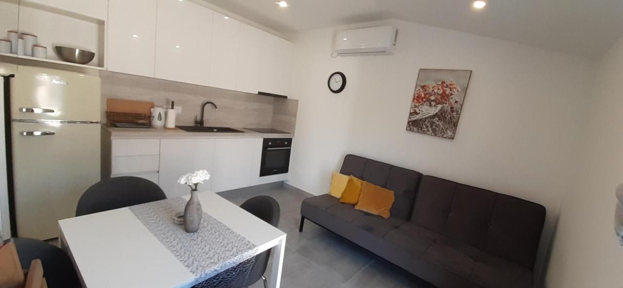 Apartments Croatiasun Vodice Esterno foto